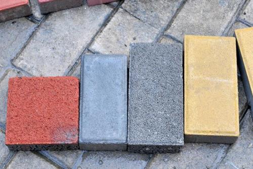 毕节人行道彩砖的铺设方法有哪些？